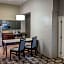 Hampton Inn By Hilton & Suites New Orleans-Convention Center