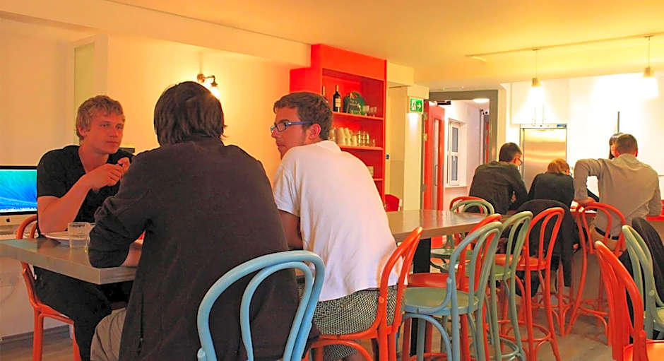 Galway City Hostel - Solo Traveller Hostel