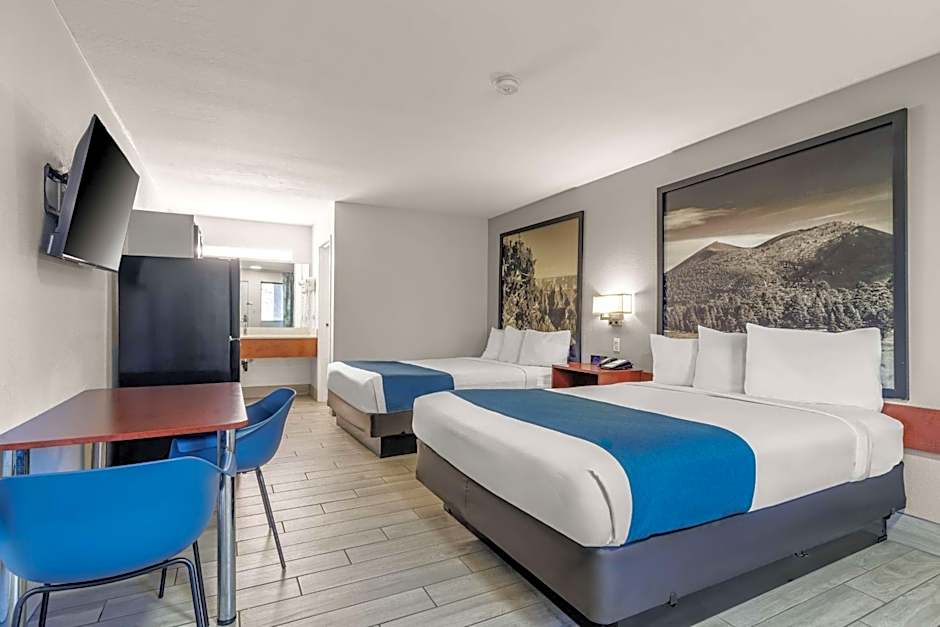 Studio 6 Flagstaff AZ