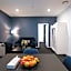 Gilmer Apartment Hotel