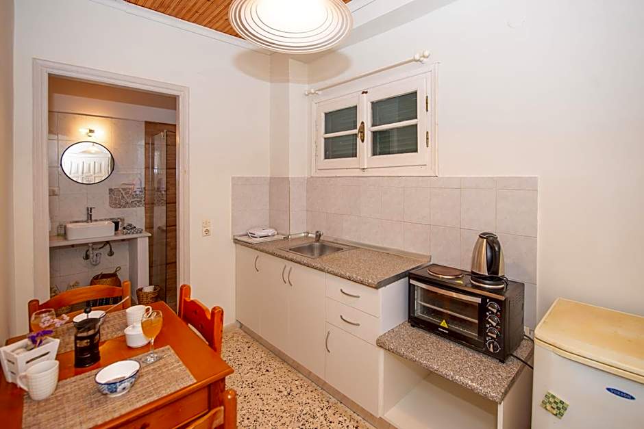 Elves Studios& Apartment's SIDARI