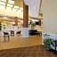 Days Inn & Suites by Wyndham Tallahassee Conf Center I-10
