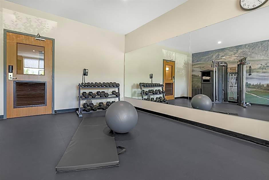 Best Western Plus Merritt Hotel