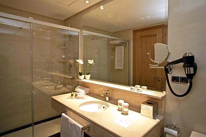 ArtPlatinum SUITES&APARTMENTS
