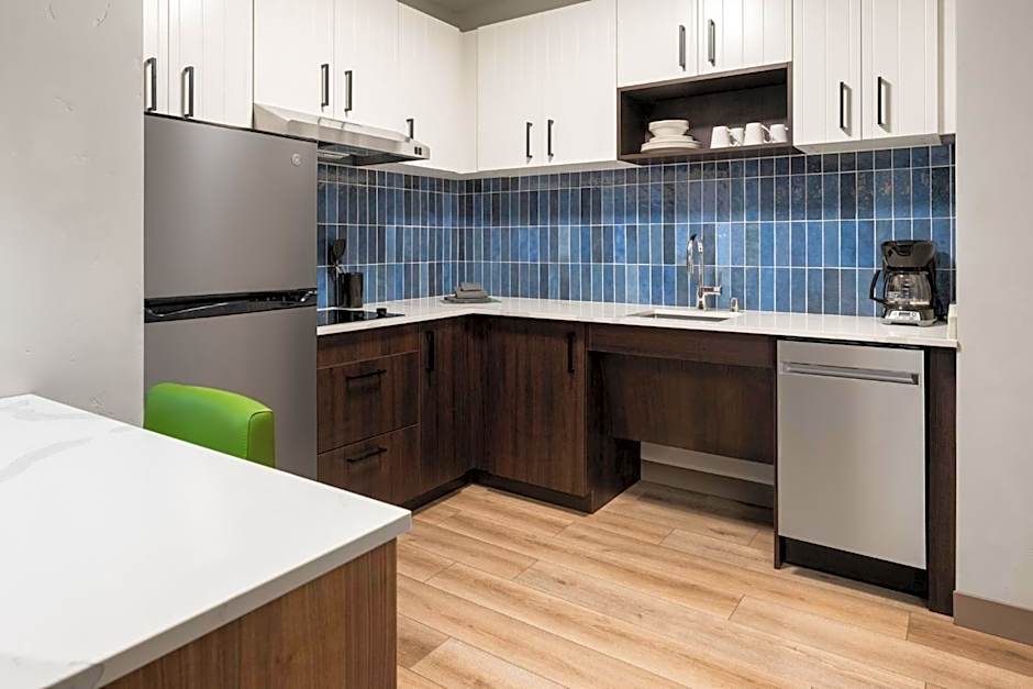 Staybridge Suites Manteca By IHG