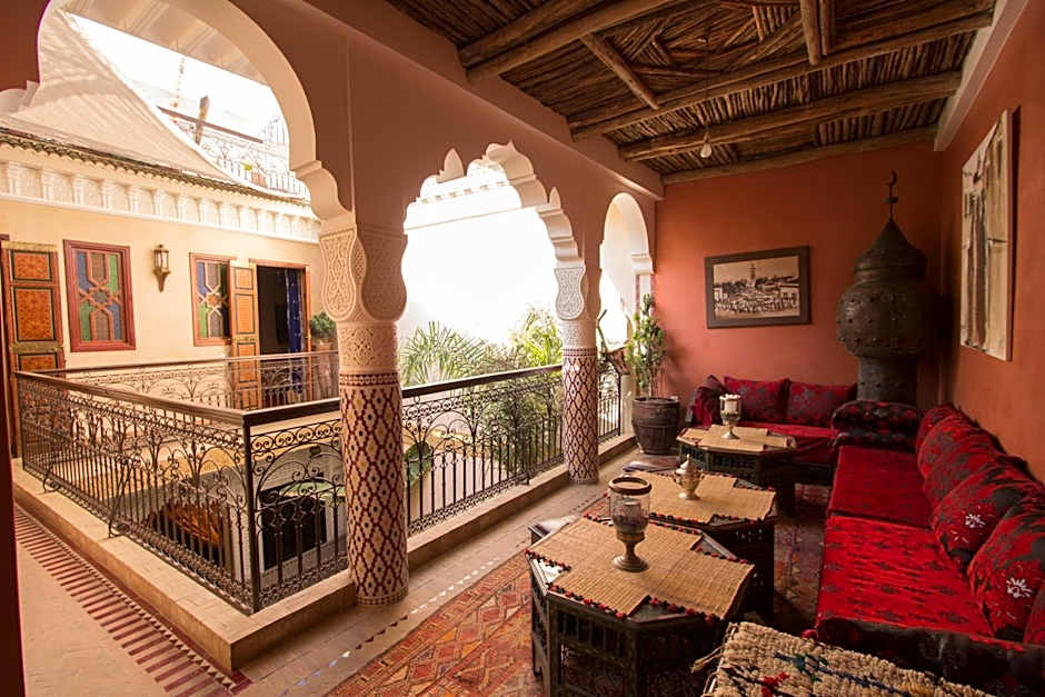 RIAD MAKENE MOUCHKILL