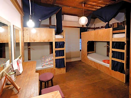 2 Bed in A Dormitory Room