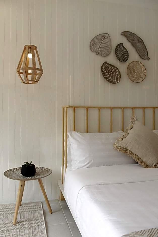 Sea Green Boutique Rooms