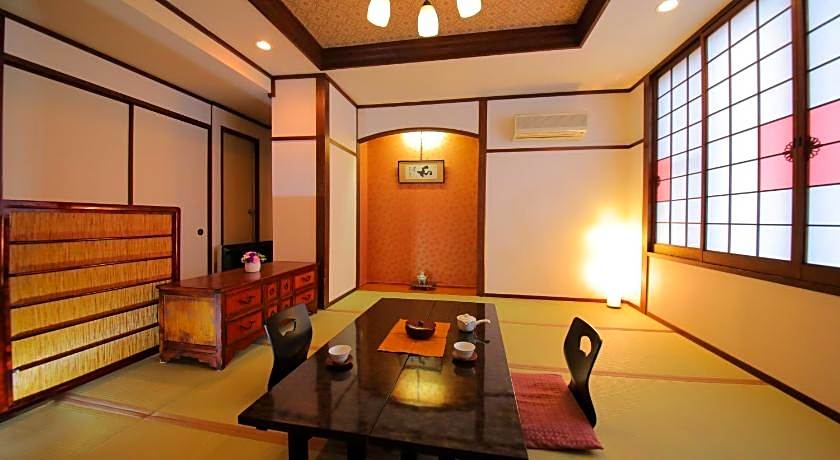 Hotel Claire Higasa