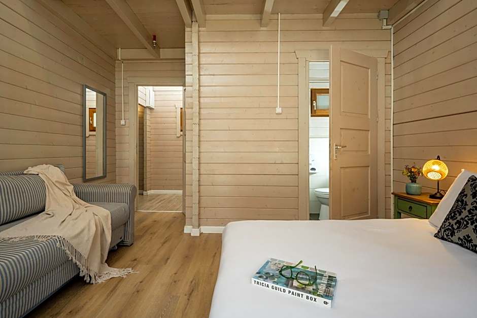 The Village- Jordan Riverside Travel Hotel