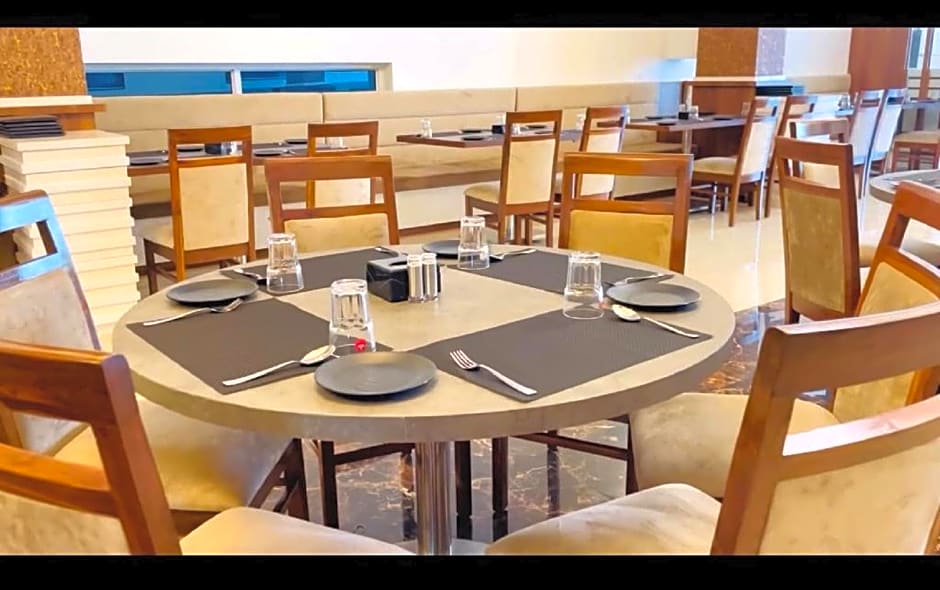 Hotel Midas Reegency, Ranjangaon