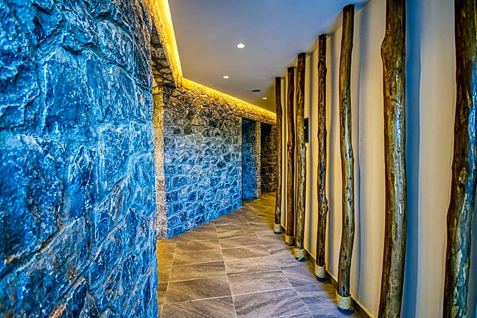 Atalanti Boutique Hotel - Adults Only