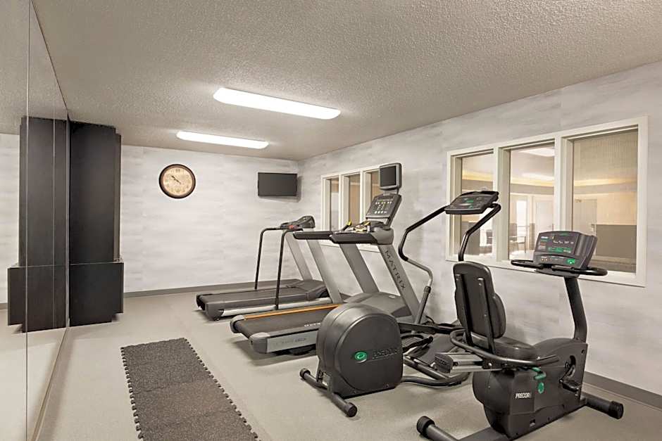 Fairfield Inn & Suites by Marriott Wheeling-St. Clairsville, OH