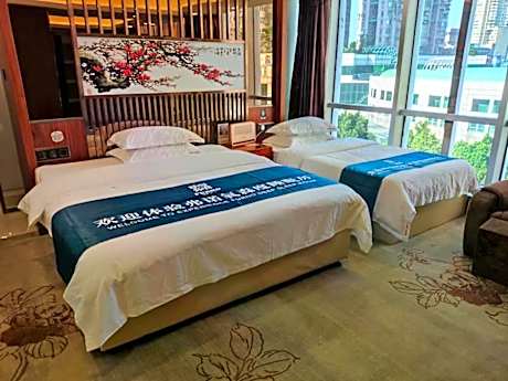 GTI - 1 Bed Guest Room, 1.5M Bed
