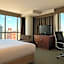 LIC Manhattan View Hotel