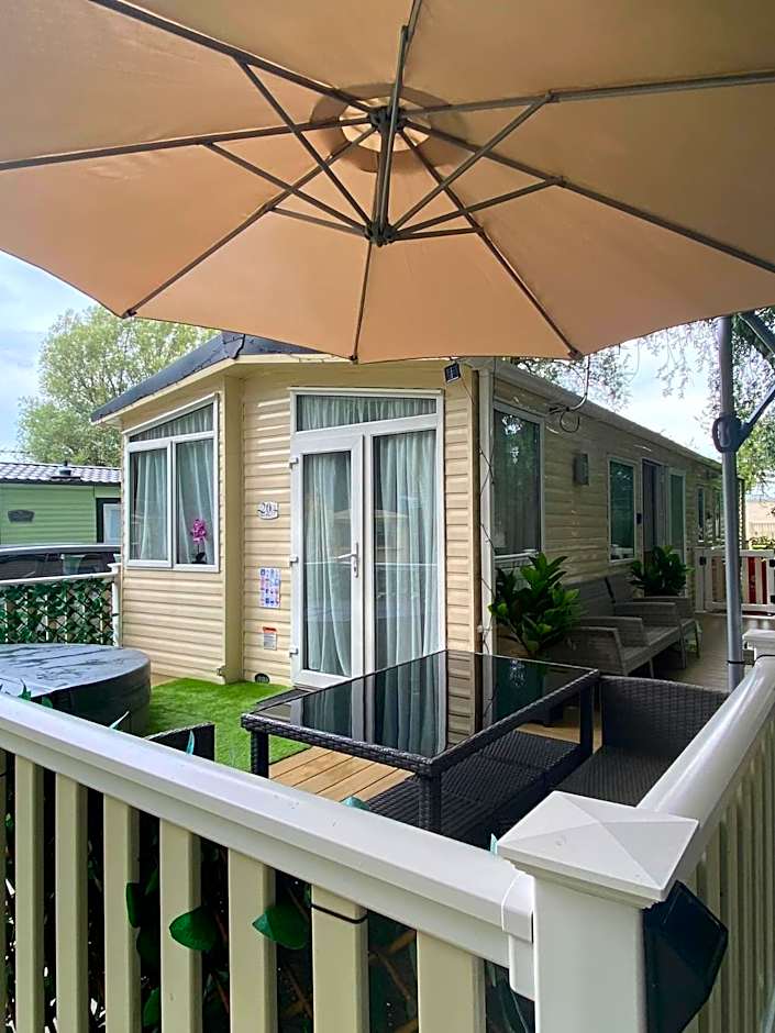 Luxury Holiday Home Happiness at Tattershall lake#