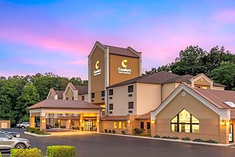Comfort Inn & Suites Lavale