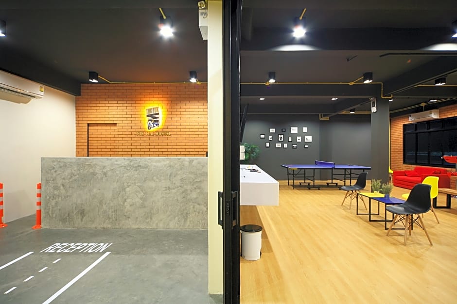 Tuk Tuk Hostel by ZUZU