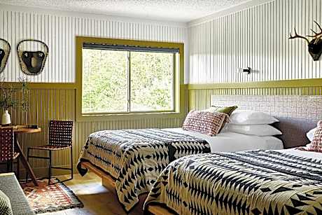 Queen Room with Two Queen Beds - Disability Access
