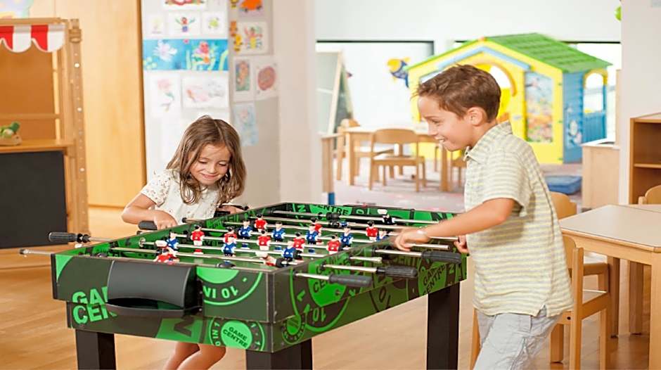 All in Red Thermenhotel