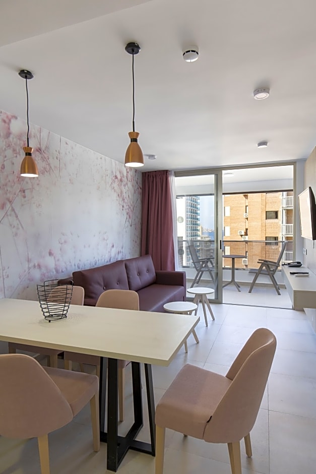 Aparthotel BCL Levante Beach