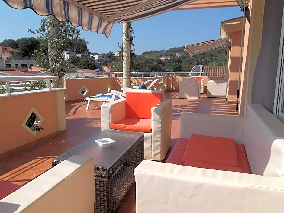 Aparthotel Villa Primafila