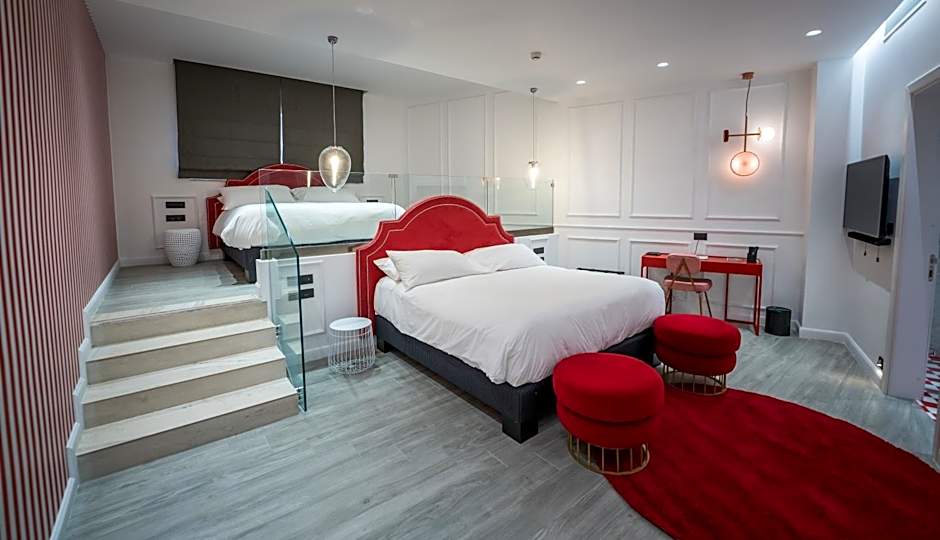 HOLM Boutique & SPA - IK Collection