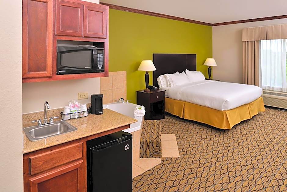 Holiday Inn Express Hotel & Suites Sherman Highway 75 By IHG