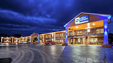 Best Western Montis Inn