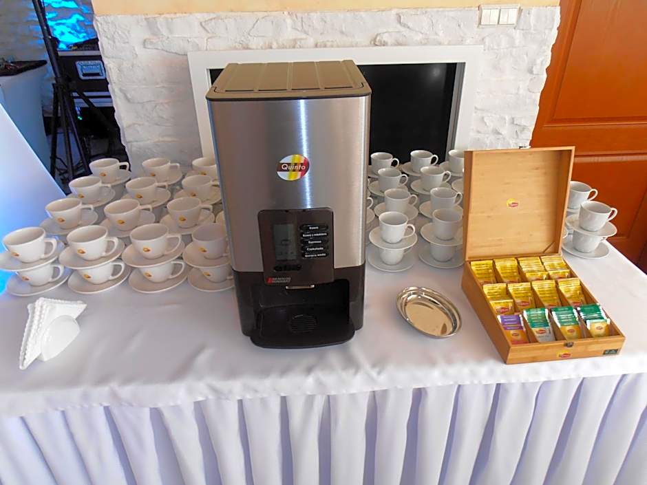 Restauracja "AS"- Noclegi