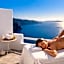 Sun Rocks Boutique Hotel - Caldera View Suites & Sunset Dining Experience