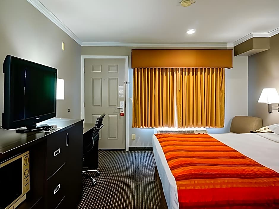 Super 8 by Wyndham Mountain View