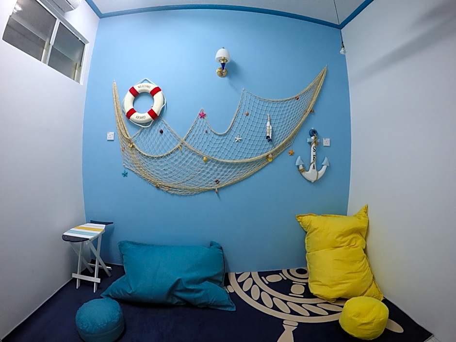 Little Blue House Kemaman Guesthouse