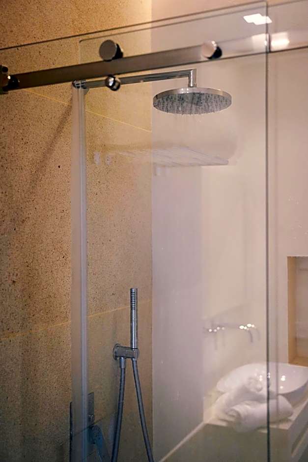 Kalibia rooms and suites