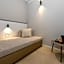 Petit Hotel