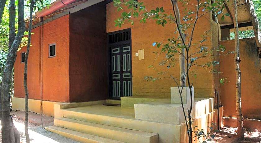 Back of Beyond Pidurangala