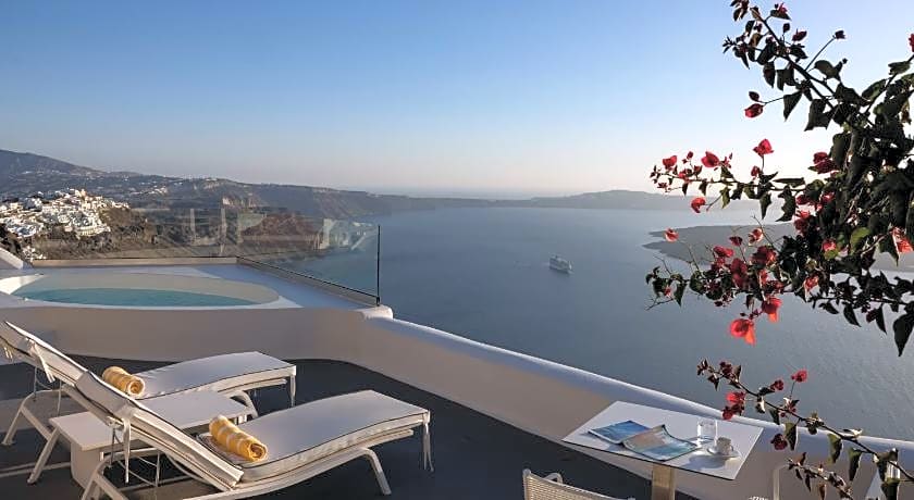 Katikies Chromata Santorini - The Leading Hotels of the World