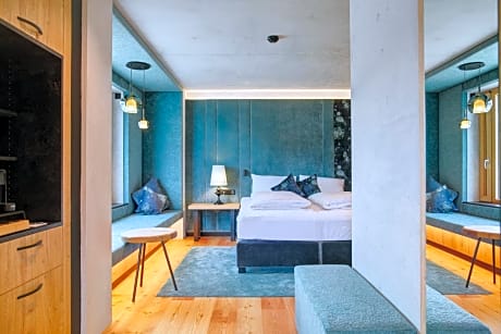 Suite with River View