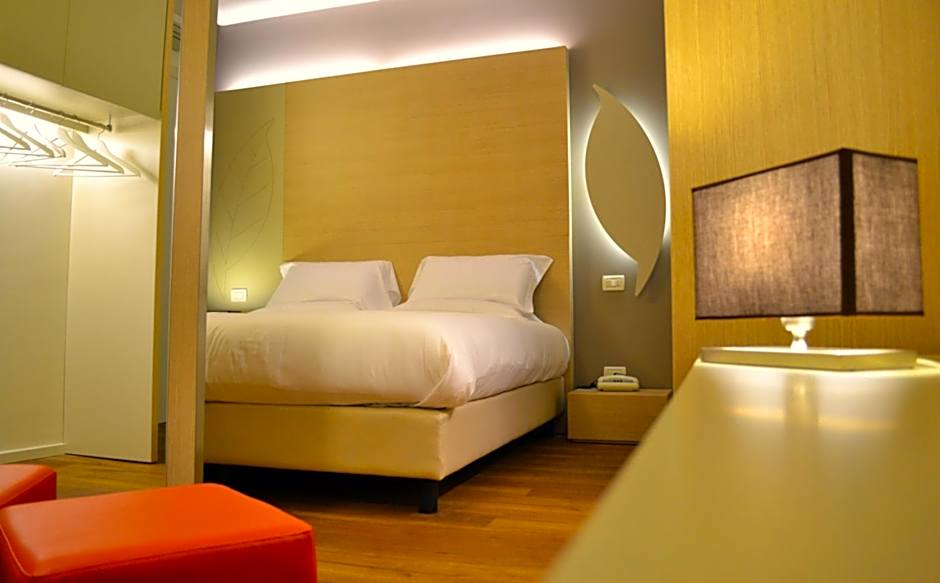 Photo 1 of 11 of Superior 1 Double Bed or 2 Beds, Jetted Tub