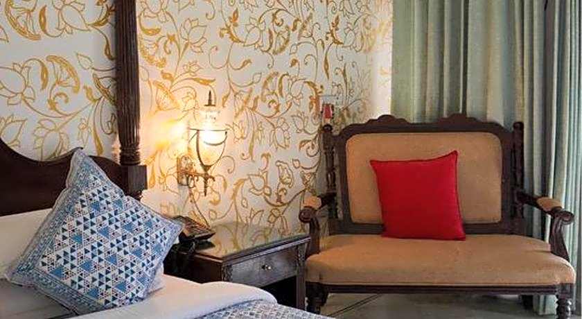 Hotel Mahendra Prakash