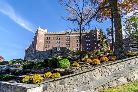 The Thayer Hotel at West Point