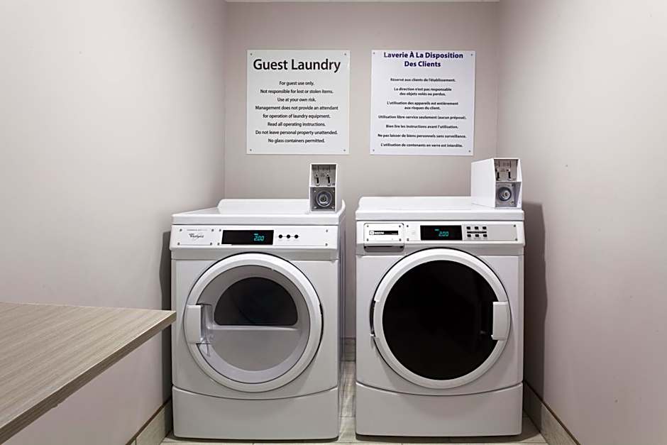 HOLIDAY INN EXPRESS & SUITES FREDERICTON By IHG