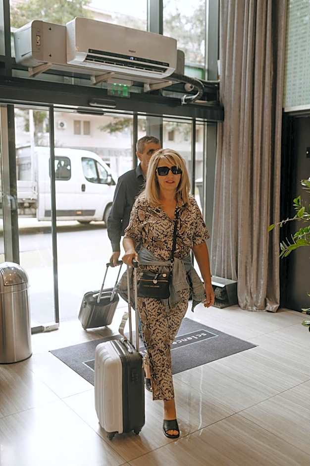 Science Hotel Prémium