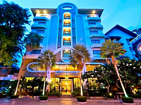 2 Bedroom Suite Sea View