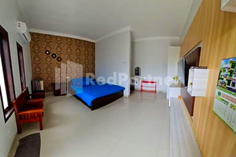 Hotel Miranda Bawean Mitra RedDoorz