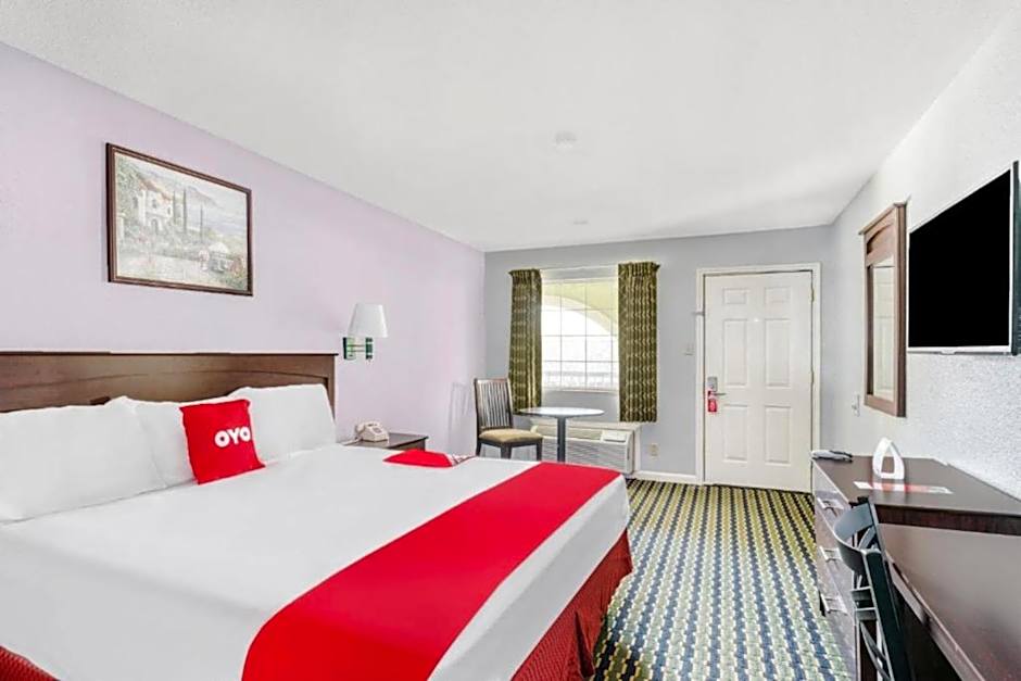 OYO Hotel Channelview I-10
