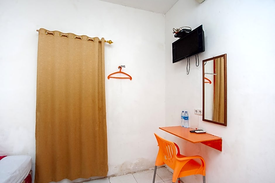 RedDoorz near Jalan Jenderal Sudirman Palembang