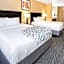 La Quinta Inn & Suites by Wyndham Logan