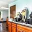 Quality Suites Paducah I-24