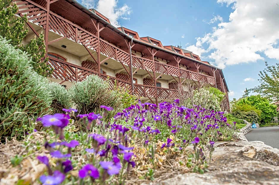 Club Dobogómajor superior